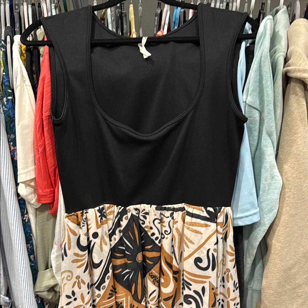 Elegant Black and Patterned Midi Dress